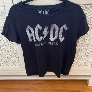 AC/DC Black Graphic T-Shirt with Back in Black detail - M